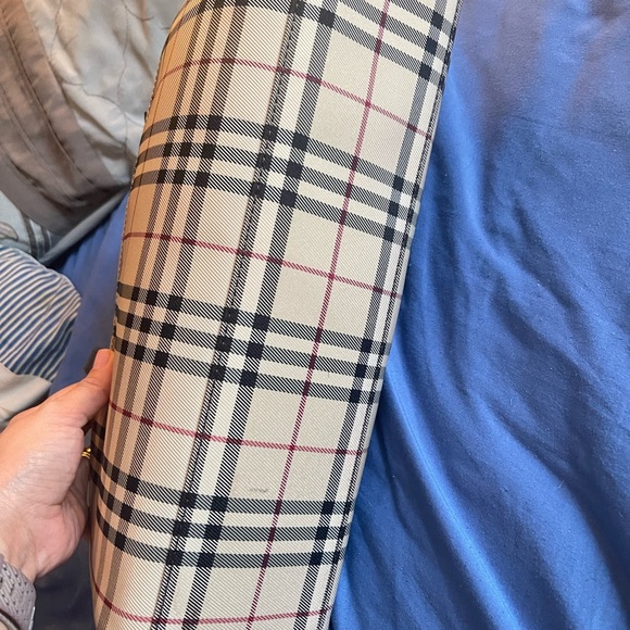 Authentic Burbery Novacheck Shoulder bag - Picture 7 of 11